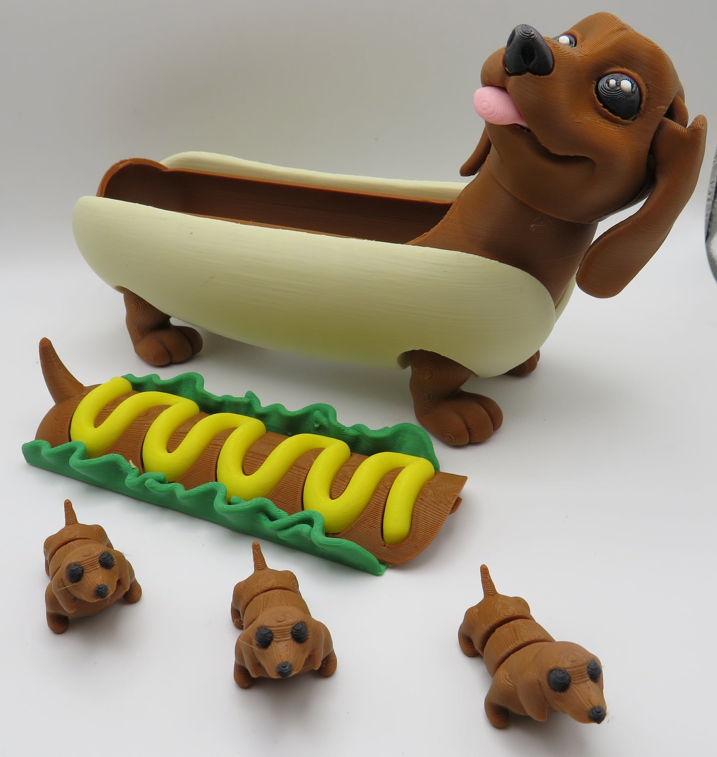 Hotdog W/ Minis- Mustard