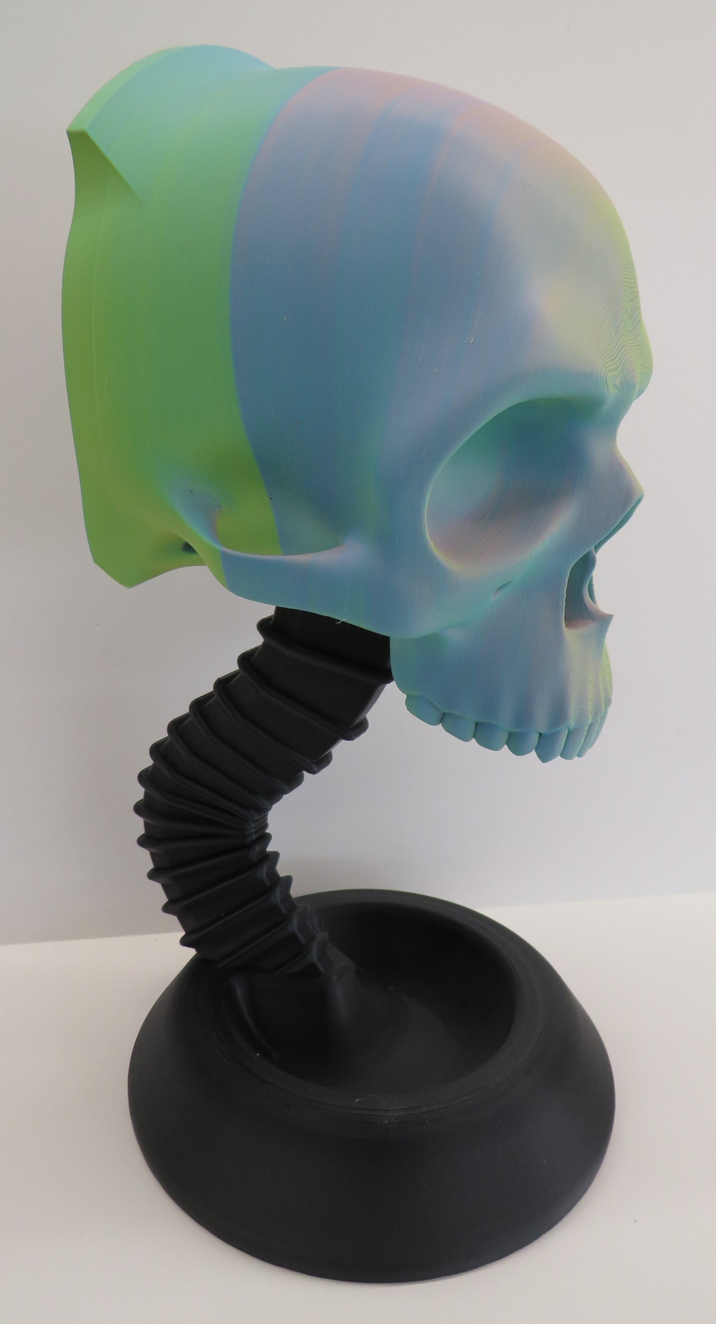 Skull Headset Stand (Pastel Rainbow Matte)